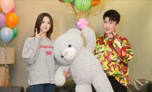 娱乐圈吃瓜男闺蜜,揭秘男闺蜜背后的秘密与真相